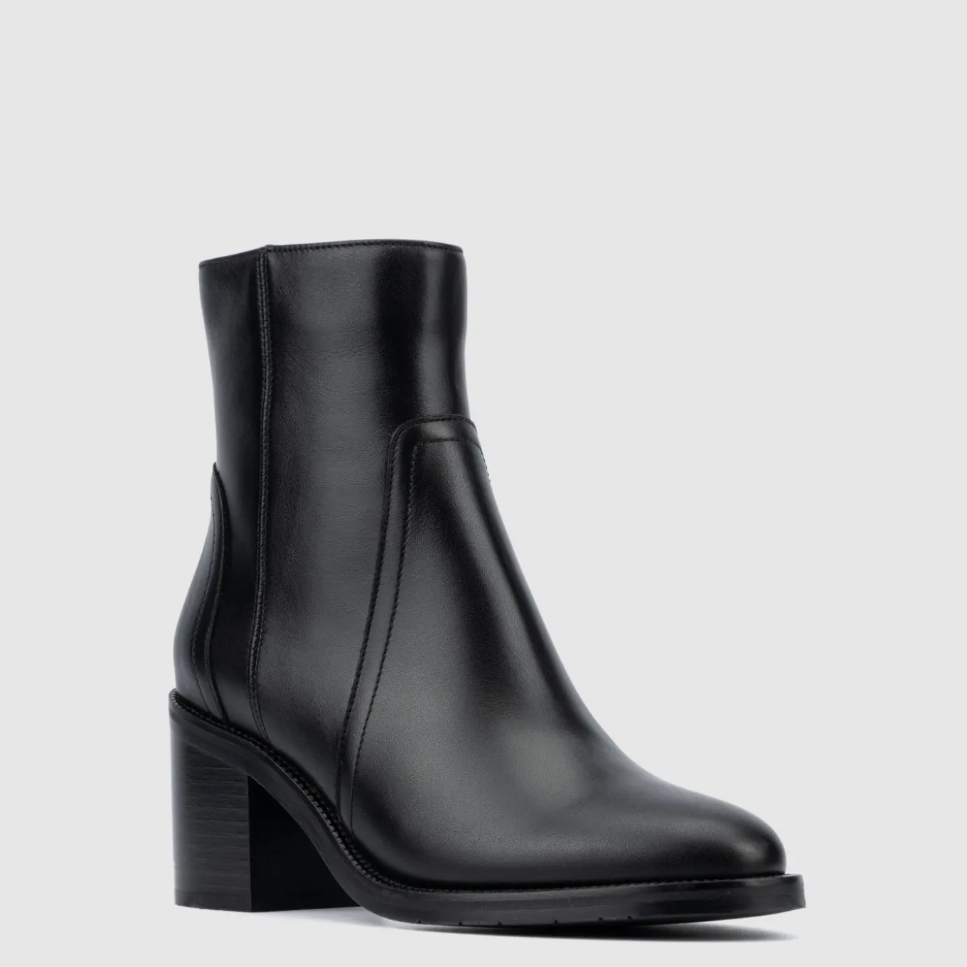 janella_1-3.webp Shop Aquatalia Janella Black