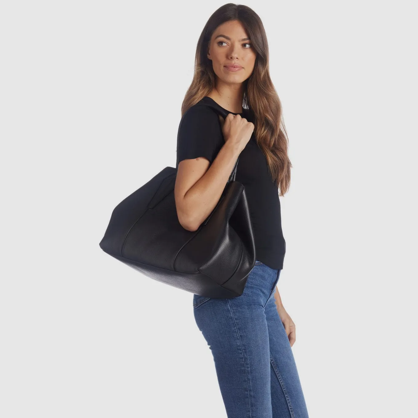 parma_carryall_4.webp Cheap Aquatalia Parma Carryall Black