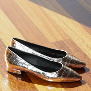 Fashion Aquatalia Penina Silver